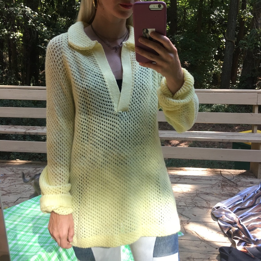 Vintage 1970s Yellow Sweater